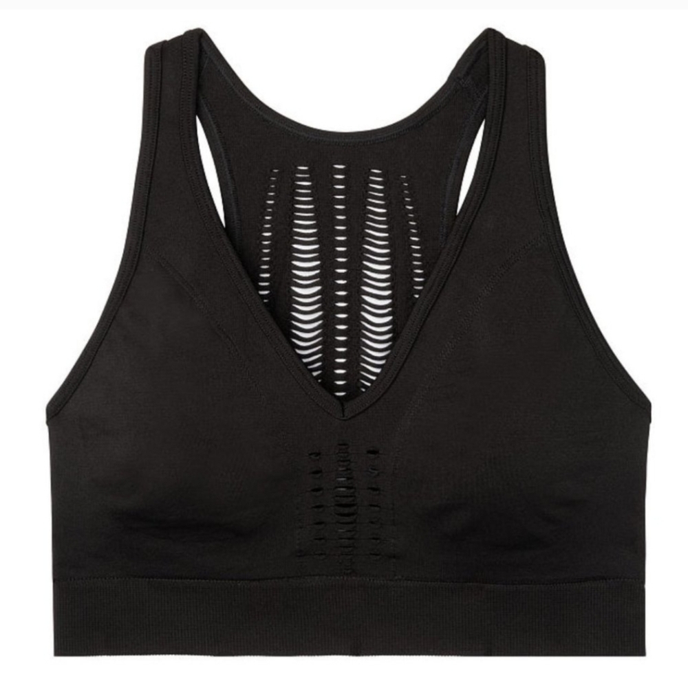 SOLD!! Black Seamless Sports Bra